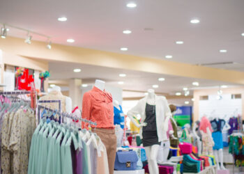 Advantages Of Shopping At Apparel Closeout