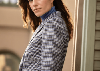 Have you heard of the “smart casual” clothing code for women?