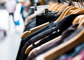 How To Sell Vintage Clothing Online